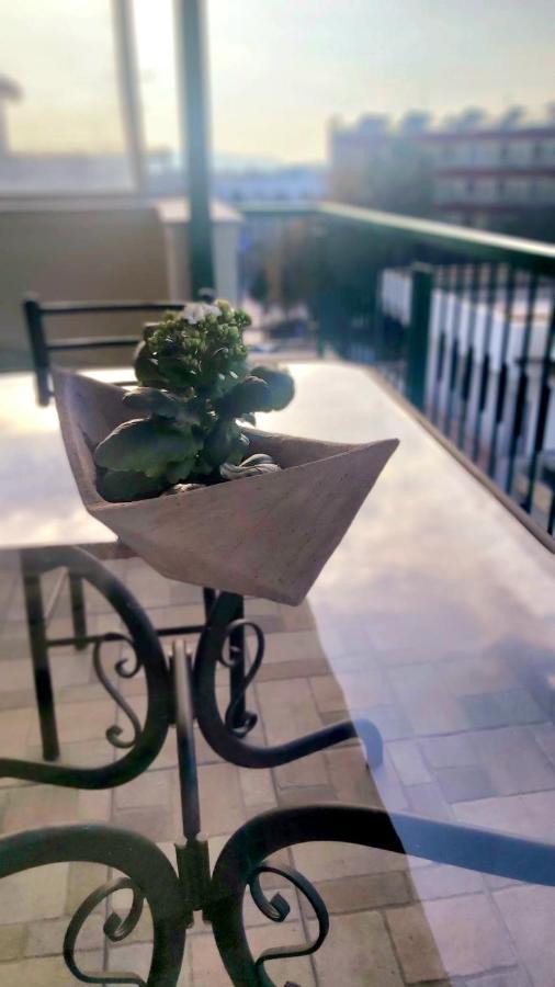 Marge Apt Arta Exterior photo